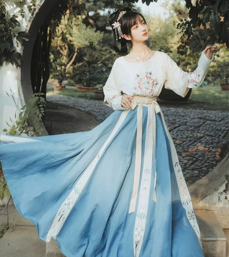 艺缕 汉服 坦领 唐制  三件套 没穿过