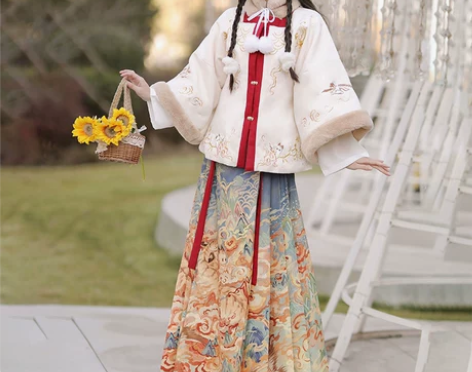 明制汉服女2022冬季加绒加厚日常汉元素马...