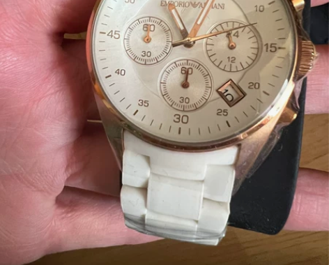 阿玛尼手表男钢带运动石英女腕表 （需自己配...