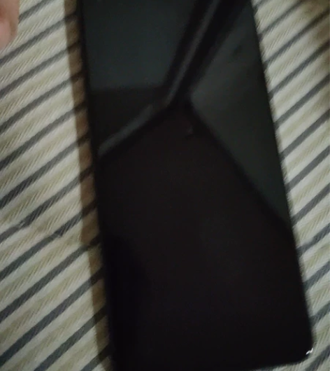 小米11青春版。主板坏了其他完好 感兴趣的...