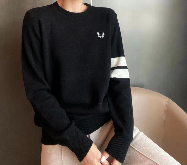 纯羊毛羊绒衫全新