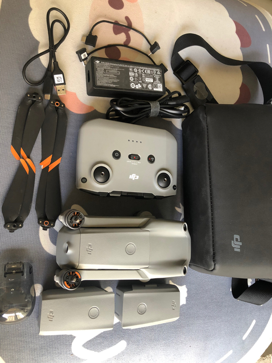 大疆御air2s三电
