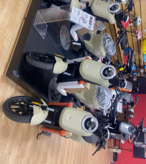 小牛电动2022全新小牛UQi+顶配电动车...
