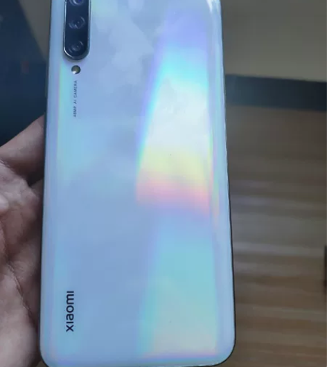 小米CC 9e 4+64G 白色款全网通4...