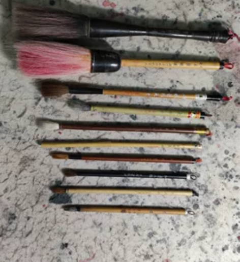 老毛笔,手工刻字老毛笔,纯手工刻字笔杆。带...