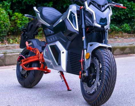 新款猴子m5 小怪兽z6电动摩托车72v电...