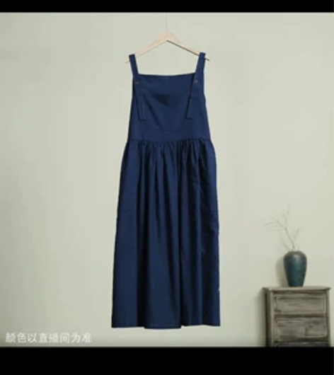棉麻深蓝背带裙，文字风十足，喜欢可拍下 感...