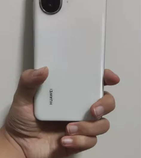 华为畅享50，6月底入的，8+128，原装...