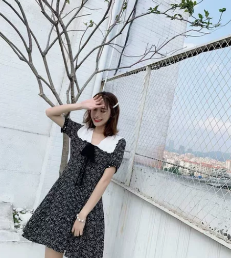 收腰显瘦荷叶领木耳边星星海军领娃娃领连衣裙...