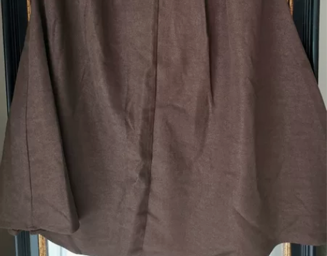 咖色伞裙，均码，9.0新 买回来还没穿过 ...