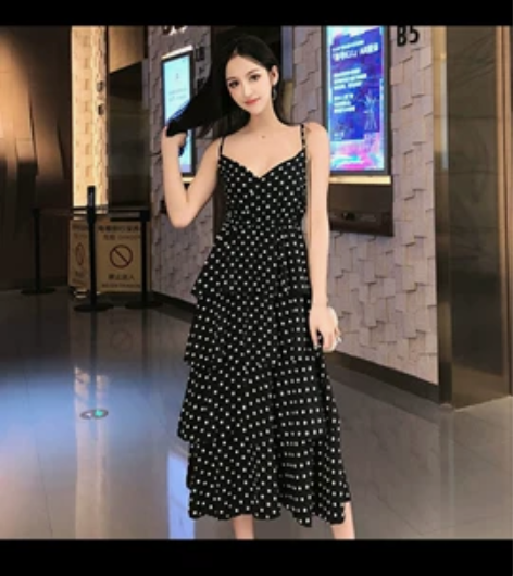 v领吊带长裙连衣裙女2022新款收腰显瘦性...