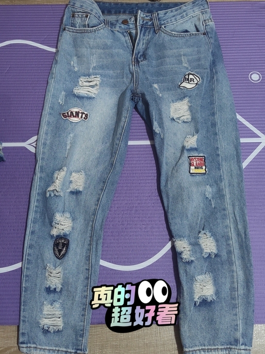 9分牛仔裤女，破洞时尚，洗过未穿，基本充新。