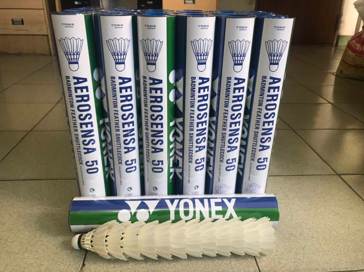 羽毛球正品AS50尤尼克斯羽毛球拍12只装...