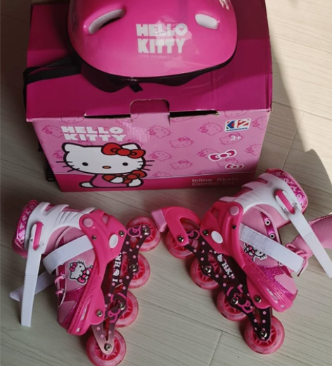 Hello Kitty直排轮全闪套装麦斯卡...