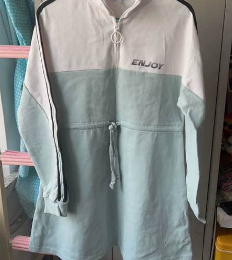 cachecache运动风连衣裙 9成新 ...