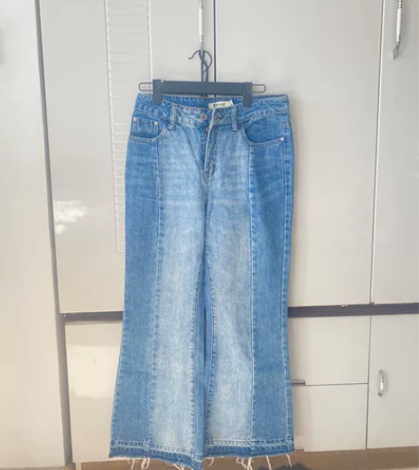 喇叭筒牛仔裤9.9一条满30包邮 不退不换...