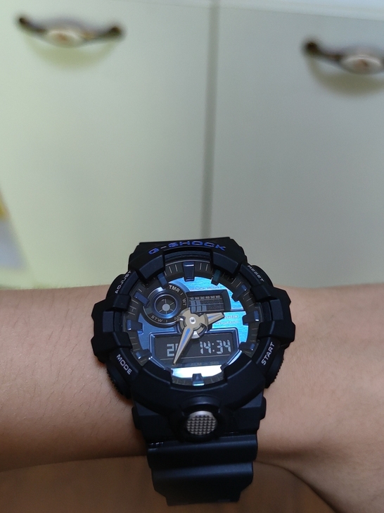 Casio G-SHOCK GA-700