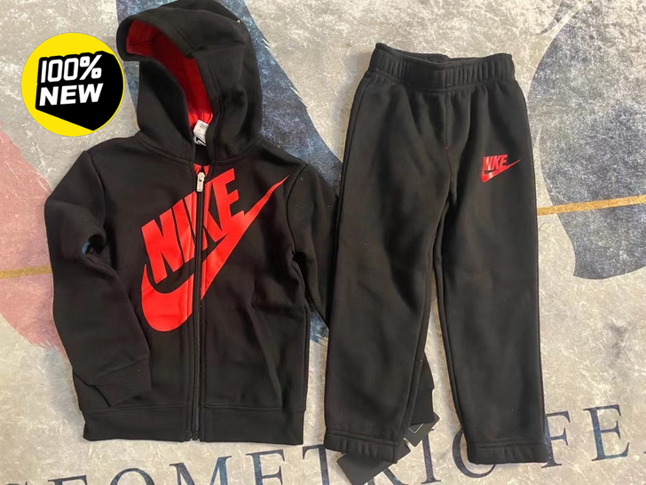耐克童款加绒套装，nike加绒外套 4岁1...