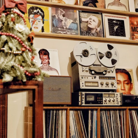 唱片店倒闭关门不干了，正版12寸二手黑胶唱...