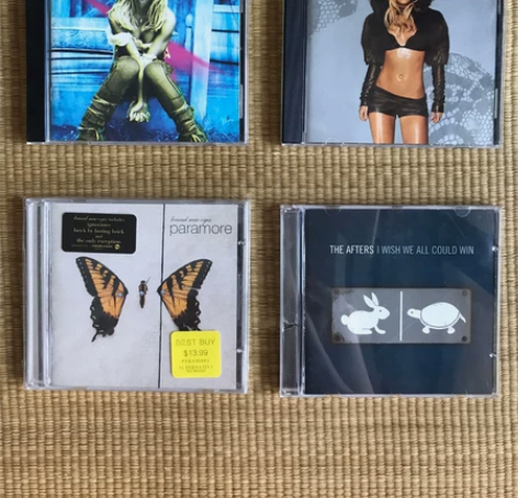 paramore  布兰妮 艾希利辛普森 ...