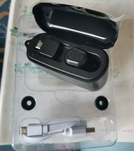 诺必行蓝牙耳机全新蓝牙耳机！有黑白两个颜色...