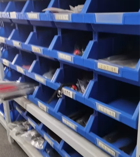 20个 零件盒塑料组合式螺丝盒工具盒斜口 ...