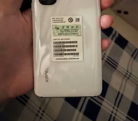 小米10S，12+256购买一年，送原配充...