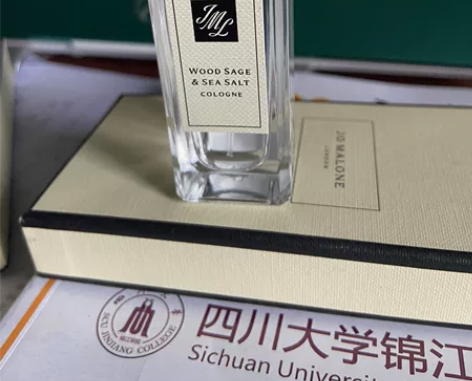 祖玛珑香水，鼠尾草与海盐，京东旗舰店买的，...