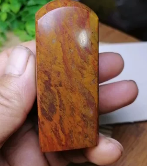 纯天然原矿战国红玛瑙印章石。镇纸摆件手把玩...