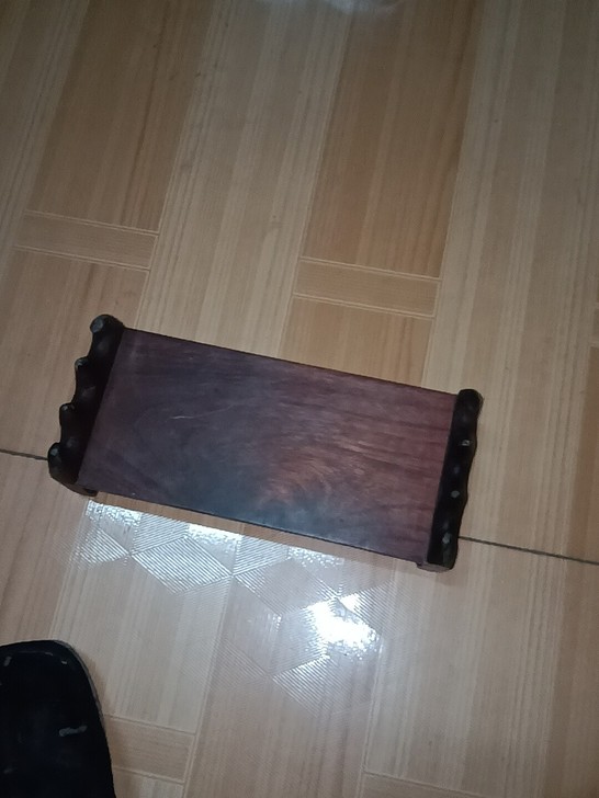 尼泊尔紫檀毛笔架一个偏远地区不包邮