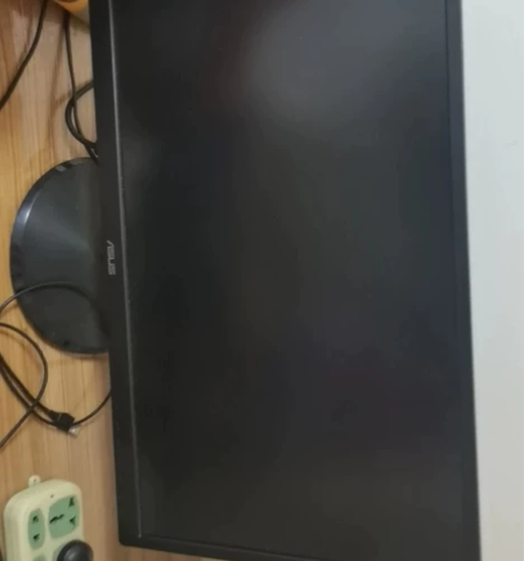 华硕台式电脑 前两年买的好像就一直没怎么用...