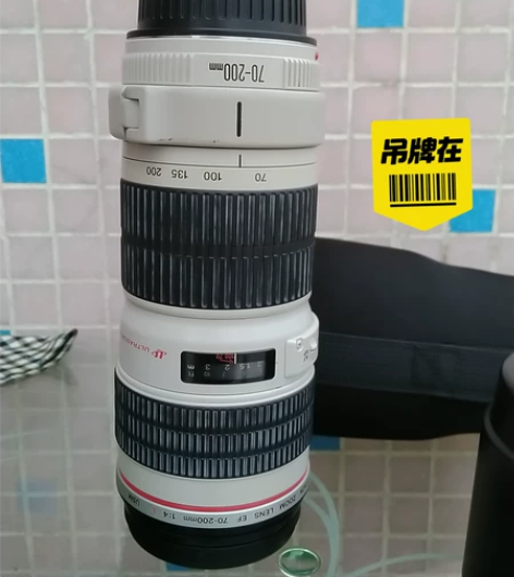 佳能镜头小白兔，70*200mmzijis...