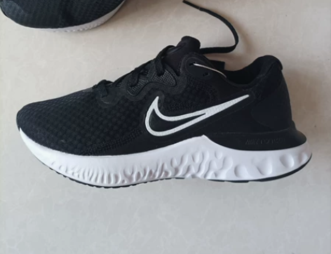 全新正品耐克减震跑步运动鞋女37.5码CU...