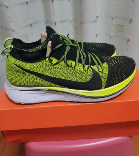 nike zoom fly fk 经典配色...