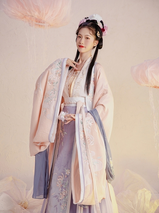 【汉服出租】汉尚华莲解茶忧