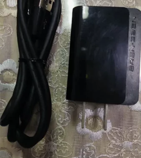 e人e本T11/T12 原装电源适配器！！...