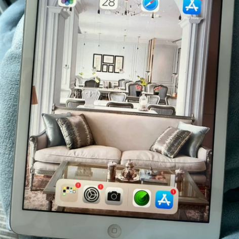 iPad air 16g轻微使用痕迹,充电...