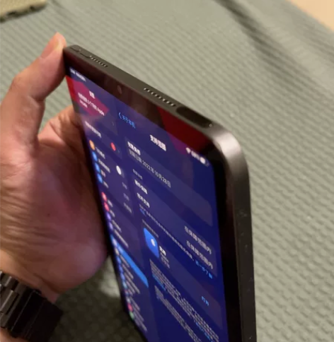 ipad mini6 64g黑色，买来小孩...