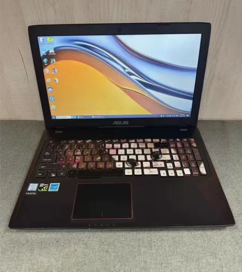 2500元华硕飞行堡垒FX53V游戏本,i...