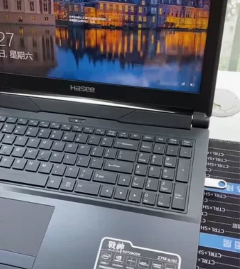 新战神z7m  gikn54 游戏本 笔记...