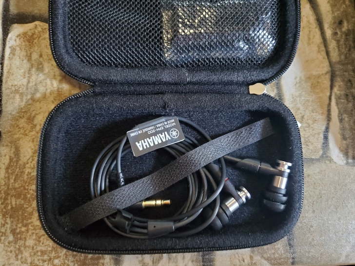 Yamaha/雅马哈 EPH-200 耳机...