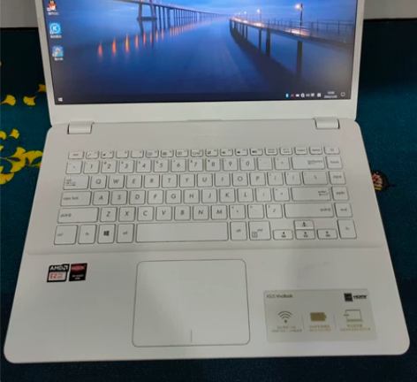 华硕新款VivoBook窄边框办公家用笔记...