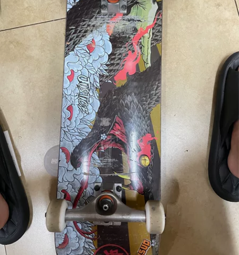justice 滑板，到手十五天不到，换了...