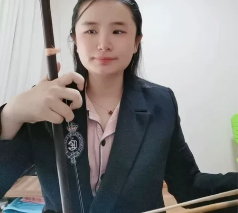 二胡网课 感兴趣的话点“我想要”和我私聊吧...