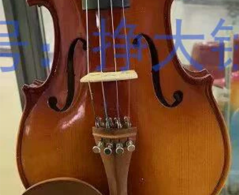 捡漏的来亏本清仓原价3000多的小提琴，几...