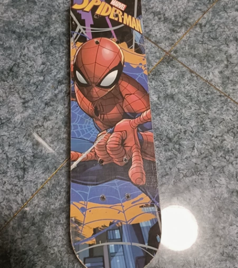 二七万达买的，孩子到现在也不会玩，基本没用...