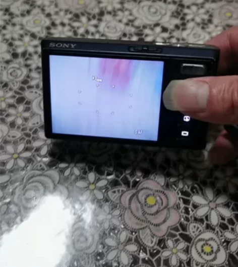 索尼数码相机T50 功能正常 整体成色还...