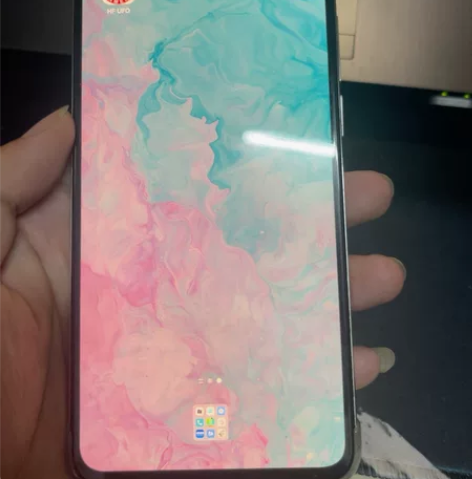 魅族17pro 8+128的，屏幕是原装的...