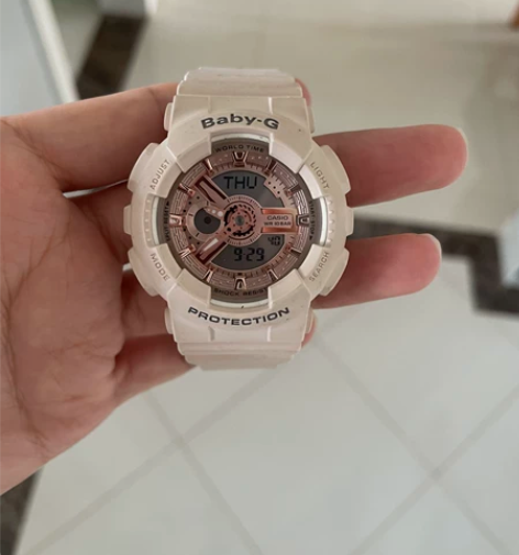 卡西欧手表，baby粉，买回来戴了不超过五...