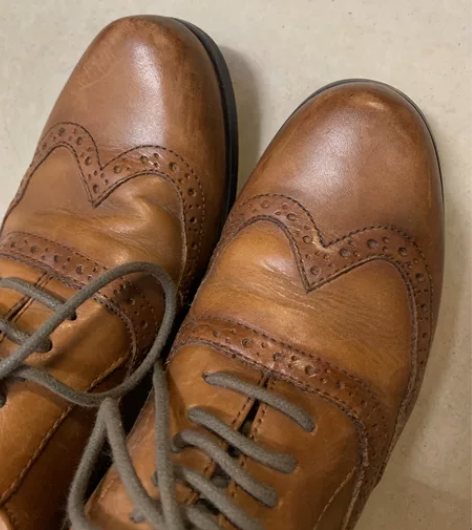 clarks 布洛克雕花皮鞋 4码半 19...